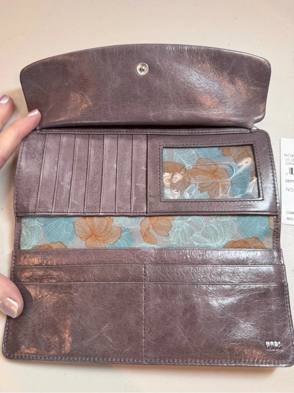 HOBO Kiss-Lock Clutch Wallet in Granite gray leather